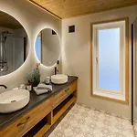 Dom wakacyjny 4 Bedroom Gorgeous In