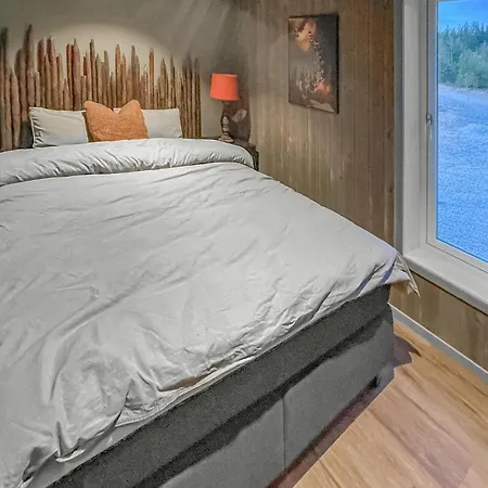 4 Bedroom Gorgeous In *